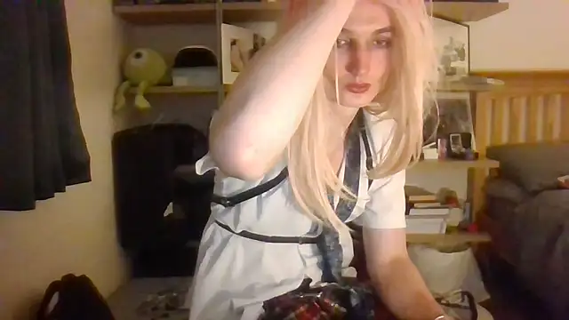 Snapshot of Gabriella_x21 chatting on 06-11-26, 11:14 Gabriella x21 online show from 06-11-26, 11:14