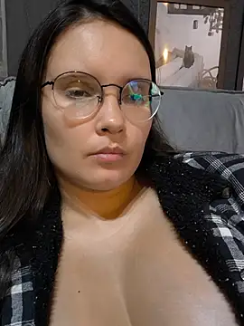 Snapshot of gatinhaagaucha chatting on 06-17-26, 03:42 gatinhaagaucha online show from 06-17-26, 03:42