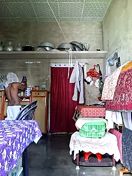 Imzeen online show from 07-14-26, 07:57