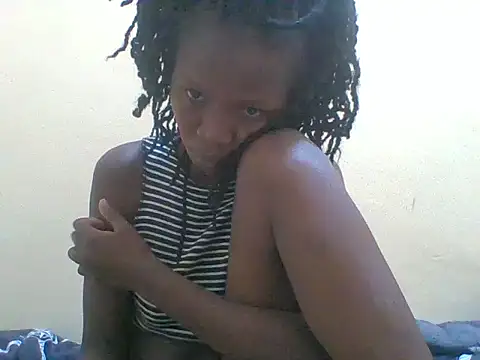 Snapshot of Ebonymickey chatting on 06-05-26, 10:26 Ebonymickey online show from 06-05-26, 10:26