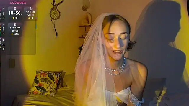 Snapshot of lexxislexxx chatting on 06-11-26, 05:33 lexxislexxx online show from 06-11-26, 05:33