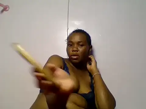 Snapshot of kittydew chatting on 06-17-26, 05:32 kittydew online show from 06-17-26, 05:32