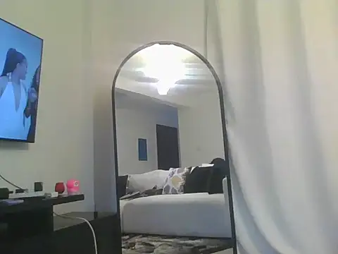 Snapshot of Freaky_T chatting on 05-27-26, 12:02 Freaky T online show from 05-27-26, 12:02