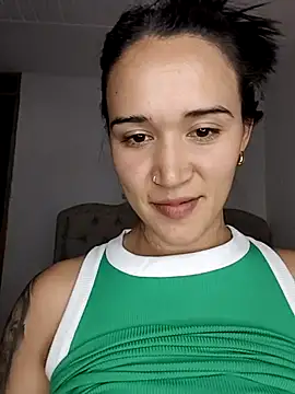 Snapshot of DaniRivers_ chatting on 06-22-26, 08:28 DaniRivers online show from 06-22-26, 08:28