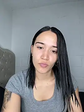 Snapshot of DaniRivers_ chatting on 07-04-26, 06:58 DaniRivers online show from 07-04-26, 06:58