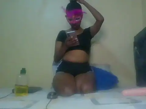 Snapshot of Eebonydiva chatting on 07-17-26, 07:30 Eebonydiva online show from 07-17-26, 07:30