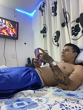 Snapshot of jhuan99 chatting on 07-02-26, 04:29 jhuan99 online show from 07-02-26, 04:29