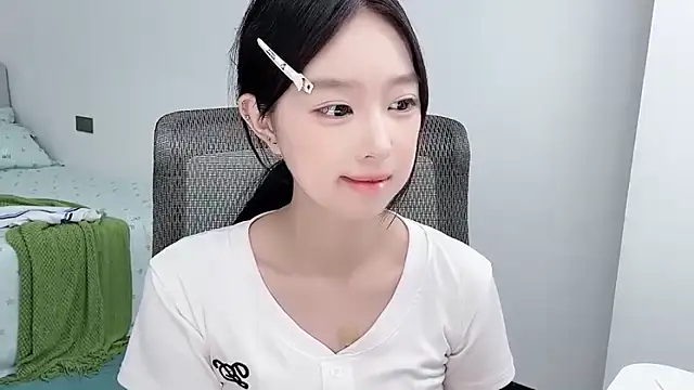 Yoyo33355 online show from 06-29-26, 11:54