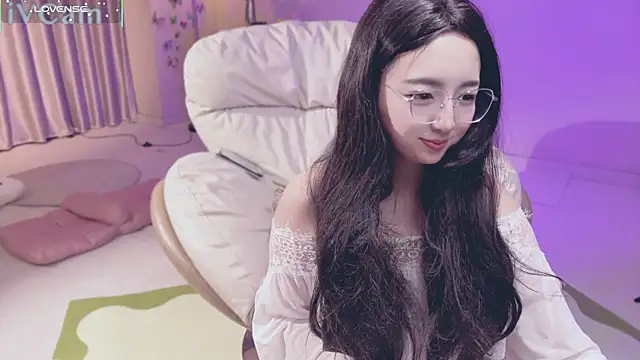 Snapshot of qianqianliao chatting on 07-18-26, 03:16 qianqianliao online show from 07-18-26, 03:16