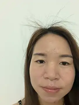 Snapshot of Beauty__1314 chatting on 05-25-26, 02:45 Beauty 1314 online show from 05-25-26, 02:45