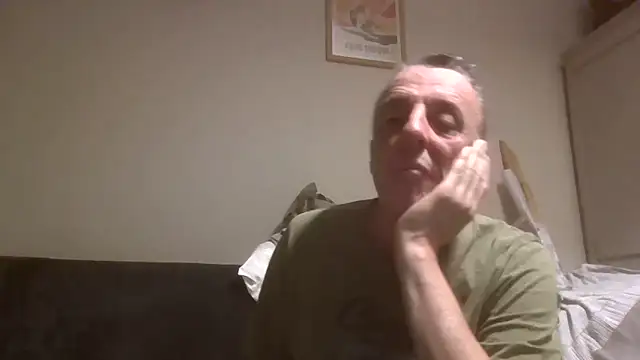 coucou9423 online show from 06-06-26, 11:20