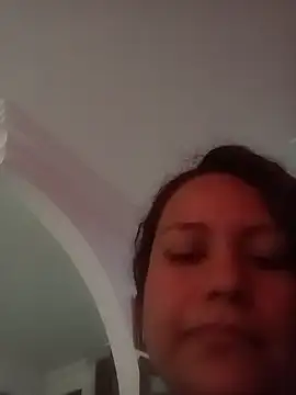 Snapshot of Catalina_sout chatting on 07-31-26, 03:00 Catalina sout online show from 07-31-26, 03:00