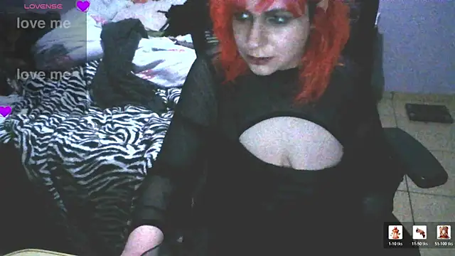 Snapshot of lelcompolal chatting on 07-12-26, 01:51 lelcompolal online show from 07-12-26, 01:51