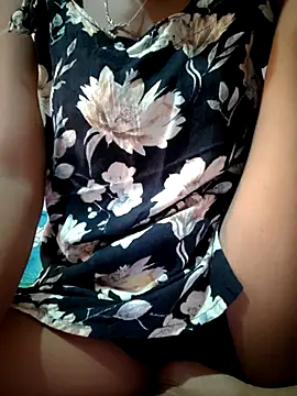 cute riya 11 online show from 06-18-26, 04:02