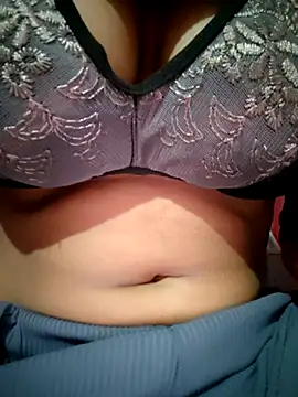 cute riya 11 online show from 07-14-26, 03:00