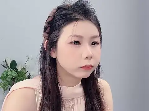 Snapshot of Rose_love69 chatting on 05-30-26, 03:03 Rose love69 online show from 05-30-26, 03:03