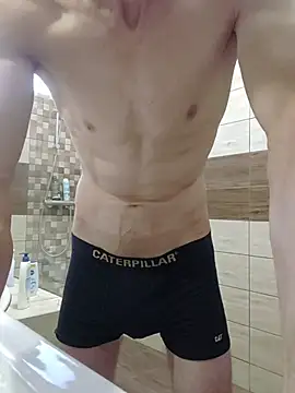 Snapshot of Nakedfanboy chatting on 08-03-26, 02:44 Nakedfanboy online show from 08-03-26, 02:44