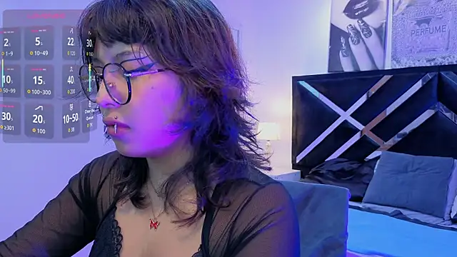 hannita 01 online show from 06-13-26, 11:52