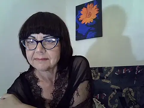 Snapshot of Marys3773 chatting on 06-16-26, 04:20 Marys3773 online show from 06-16-26, 04:20