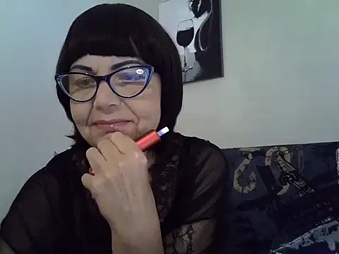 Snapshot of Marys3773 chatting on 07-19-26, 05:27 Marys3773 online show from 07-19-26, 05:27