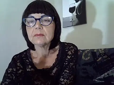 Snapshot of Marys3773 chatting on 07-29-26, 04:38 Marys3773 online show from 07-29-26, 04:38