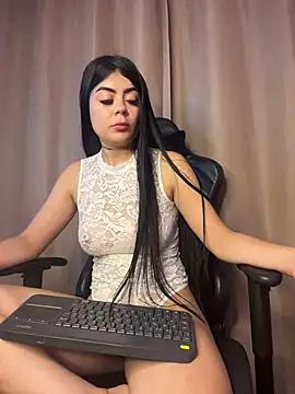 Snapshot of samy_rivers chatting on 05-27-26, 02:14 samy rivers online show from 05-27-26, 02:14