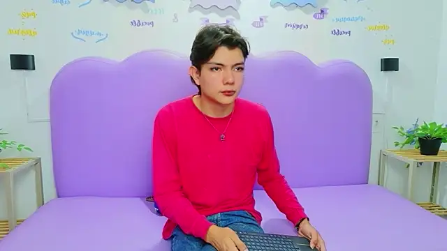 Liamdelrey online show from 07-13-26, 04:37