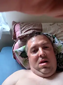 krzyszto1986 online show from 05-27-26, 04:20