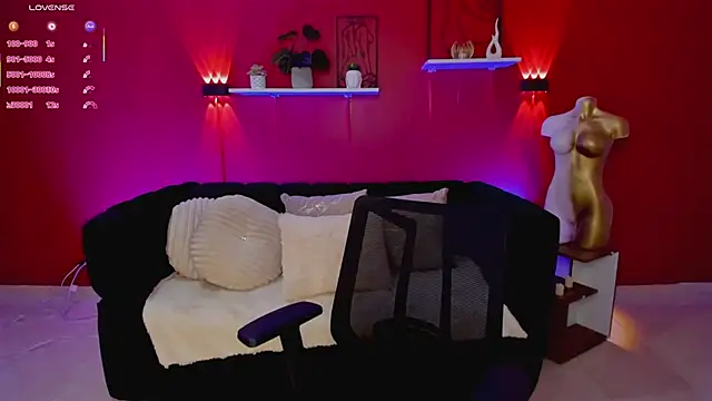 Snapshot of Dream_saray chatting on 05-26-26, 08:38 Dream saray online show from 05-26-26, 08:38