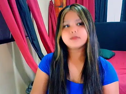 Snapshot of selena_lust chatting on 05-26-26, 01:56 selena lust online show from 05-26-26, 01:56