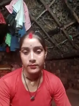 Snapshot of Hot-Shalu11 chatting on 06-06-26, 05:39 Hot-Shalu11 online show from 06-06-26, 05:39