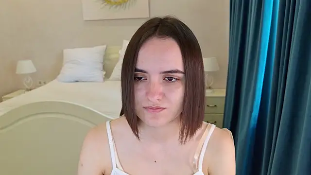 Snapshot of Daisy_Heart chatting on 06-28-26, 04:18 Daisy Heart online show from 06-28-26, 04:18