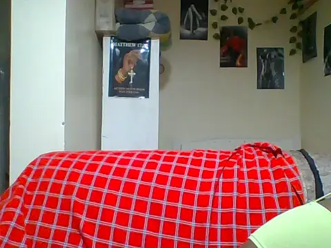 Snapshot of Sasha_Bliss chatting on 06-19-26, 12:15 Sasha Bliss online show from 06-19-26, 12:15