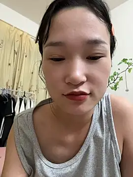 Snapshot of yi01 chatting on 06-02-26, 05:48 yi01 online show from 06-02-26, 05:48