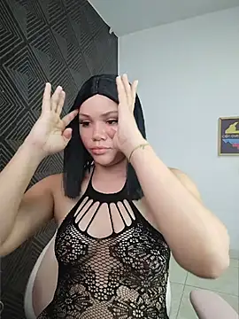 Snapshot of RoouseSiren chatting on 06-06-26, 08:02 RoouseSiren online show from 06-06-26, 08:02
