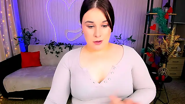OliviaTwens online show from 06-04-26, 03:01
