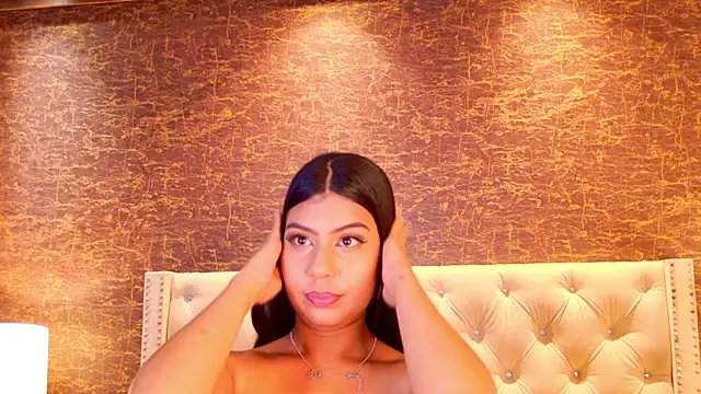 Snapshot of jessy_fortune chatting on 07-18-26, 04:22 jessy fortune online show from 07-18-26, 04:22