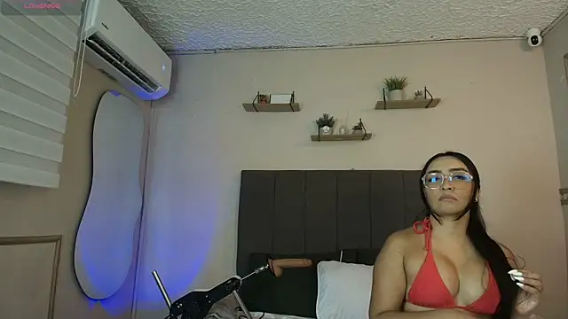Moly Juicy online show from 07-10-26, 07:38