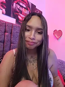Snapshot of Evangeline_Salas chatting on 07-26-26, 12:23 Evangeline Salas online show from 07-26-26, 12:23