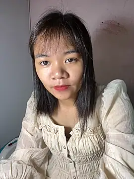 Snapshot of Ari_baby9 chatting on 06-20-26, 10:45 Ari baby9 online show from 06-20-26, 10:45