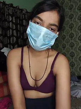 Snapshot of love_kaur chatting on 07-02-26, 04:46 love kaur online show from 07-02-26, 04:46
