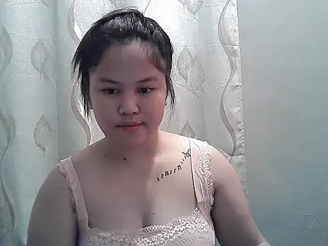 ThePrettySecret online show from 06-06-26, 07:24