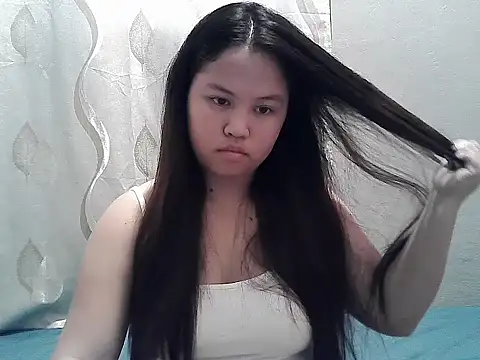 ThePrettySecret online show from 06-09-26, 07:09