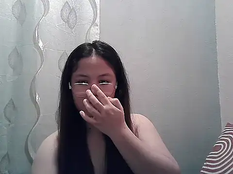ThePrettySecret online show from 06-27-26, 04:12