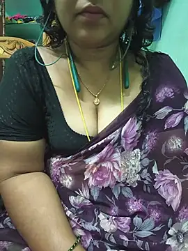 Tamil-kaviya98 online show from 06-24-26, 05:45