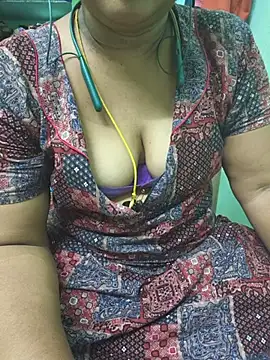 Tamil-kaviya98 online show from 07-02-26, 08:31