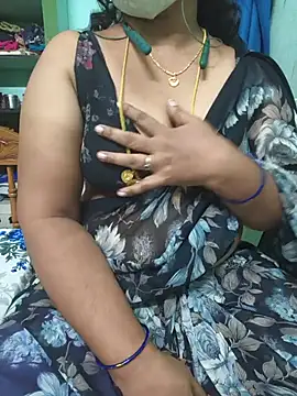 Tamil-kaviya98 online show from 07-05-26, 05:31