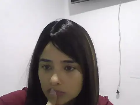 Snapshot of micaelamoreno18 chatting on 07-18-26, 06:01 micaelamoreno18 online show from 07-18-26, 06:01