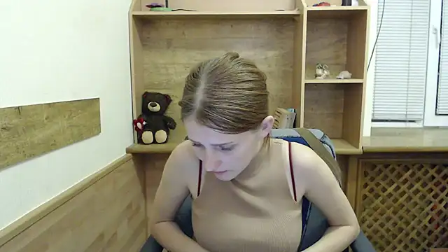 Snapshot of ViolaHot_ chatting on 07-04-26, 07:31 ViolaHot online show from 07-04-26, 07:31