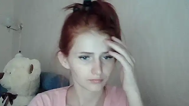 Snapshot of ViolaHot_ chatting on 07-13-26, 02:20 ViolaHot online show from 07-13-26, 02:20